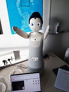 Navel, the empathy-robot for care